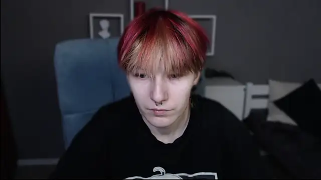 guitarandangell online show from March 26, 2026, 12:11 pm