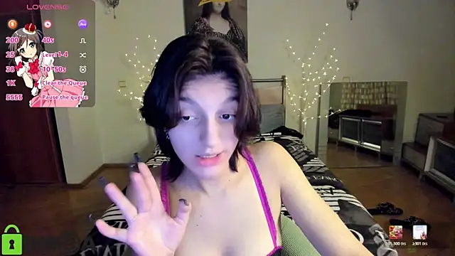 Snapshot of A_Skyy chatting on February 14, 2026, 10:50 pm A Skyy online show from February 14, 2026, 10:50 pm