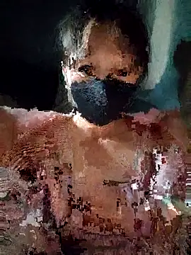 linh-miu99 online show from November 19, 2025, 3:01 pm