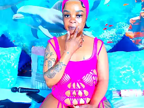 Cherrybootyjoy online show from November 10, 2025, 8:35 am