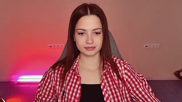 Snapshot of KiraVair chatting on March 1, 2026, 12:29 pm KiraVair online show from March 1, 2026, 12:29 pm