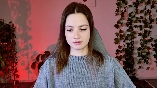 Snapshot of KiraVair chatting on March 2, 2026, 12:23 pm KiraVair online show from March 2, 2026, 12:23 pm