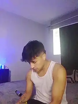 Snapshot of jhon_mendoza_ chatting on October 28, 2025, 1:03 pm jhon mendoza online show from October 28, 2025, 1:03 pm