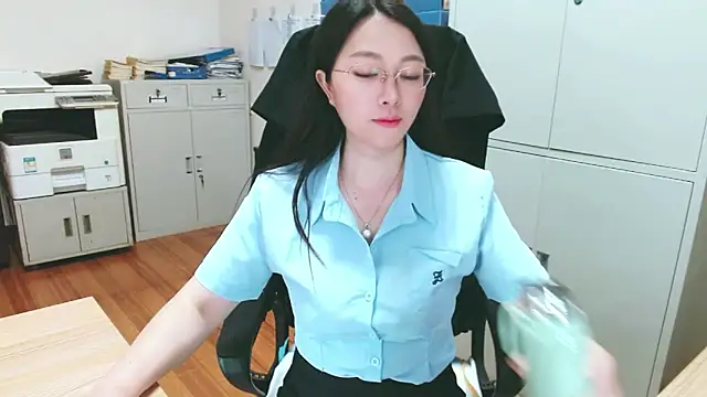 OL-Bai-Jie online show from May 14, 2026, 2:51 am