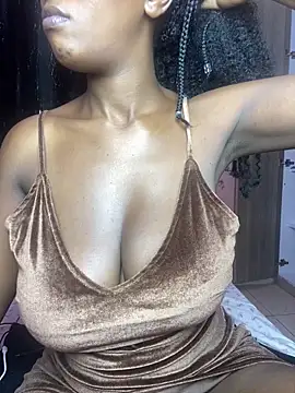 Snapshot of dime213 chatting on March 23, 2026, 6:45 pm dime213 online show from March 23, 2026, 6:45 pm