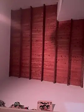 valeriahornier online show from March 24, 2026, 4:06 am