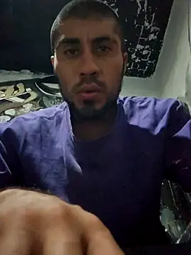 Snapshot of vergueo3 chatting on November 25, 2025, 2:44 am vergueo3 online show from November 25, 2025, 2:44 am