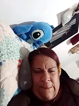 Snapshot of karla00x chatting on October 22, 2025, 2:34 am karla00x online show from October 22, 2025, 2:34 am