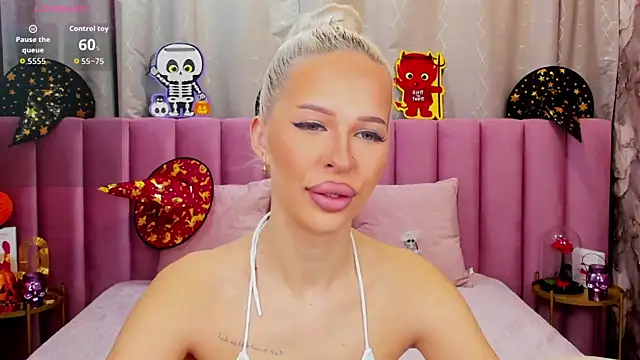 KailaCrystall online show from November 1, 2025, 1:51 am