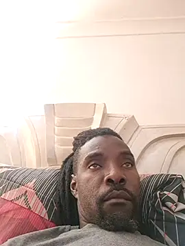 Snapshot of Mboro1988 chatting on January 18, 2026, 10:30 am Mboro1988 online show from January 18, 2026, 10:30 am