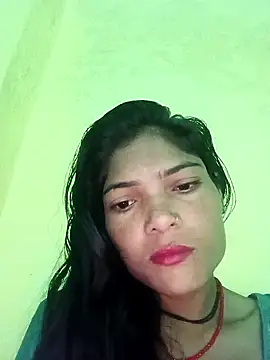 Snapshot of CUTE_NESA chatting on October 19, 2025, 5:30 am CUTE NESA online show from October 19, 2025, 5:30 am