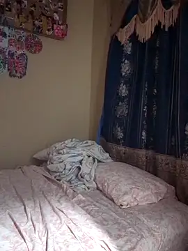 chocolatestrawberrydips online show from April 13, 2026, 5:46 am