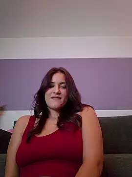 MiaRides19 online show from January 11, 2026, 9:42 pm