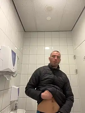 Rotteei1 online show from January 15, 2026, 9:36 am