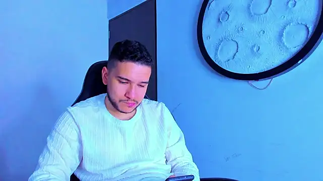 mike 257 online show from April 16, 2026, 11:33 am