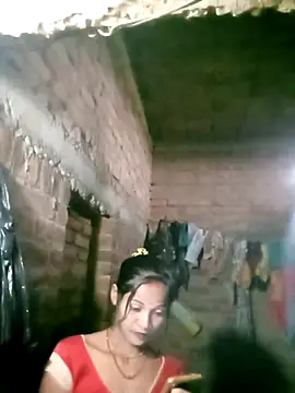 Hot cauple indian online show from October 28, 2025, 4:38 am