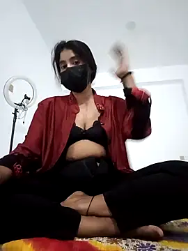 Hot Angle online show from February 25, 2026, 10:19 pm