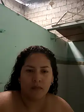 Snapshot of chikis12_ chatting on November 23, 2025, 5:57 pm chikis12 online show from November 23, 2025, 5:57 pm