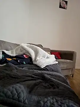 lasexycoquine59 online show from April 3, 2026, 1:09 pm