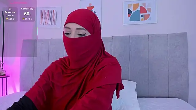 fatiima  online show from December 1, 2025, 7:08 pm