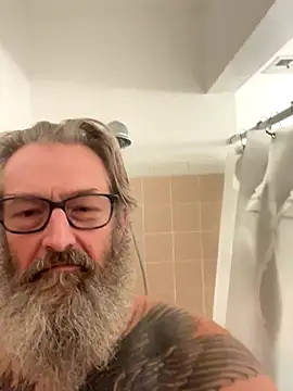 EazyRyder1976 online show from October 21, 2025, 8:31 pm