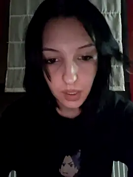 Snapshot of AlleAllexy chatting on October 19, 2025, 9:37 pm AlleAllexy online show from October 19, 2025, 9:37 pm