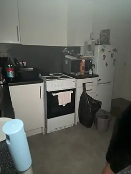 Snapshot of Ellieskyyee1 chatting on November 8, 2025, 8:51 pm Ellieskyyee1 online show from November 8, 2025, 8:51 pm