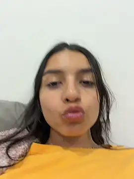 violeta365 online show from April 8, 2026, 2:33 am