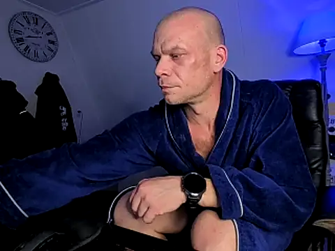 Kinky Play1 online show from March 17, 2026, 7:39 pm