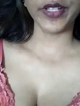Snapshot of Aaliya_BigBoobs_1 chatting on May 23, 2026, 8:02 pm Aaliya BigBoobs 1 online show from May 23, 2026, 8:02 pm