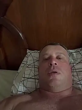 Snapshot of wellingtonmds chatting on November 3, 2025, 1:29 am wellingtonmds online show from November 3, 2025, 1:29 am