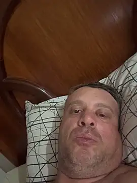 Snapshot of wellingtonmds chatting on November 6, 2025, 12:11 am wellingtonmds online show from November 6, 2025, 12:11 am