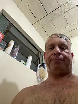 Snapshot of wellingtonmds chatting on December 17, 2025, 12:27 am wellingtonmds online show from December 17, 2025, 12:27 am