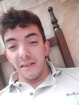 Snapshot of Argentino_96 chatting on October 29, 2025, 3:03 pm Argentino 96 online show from October 29, 2025, 3:03 pm