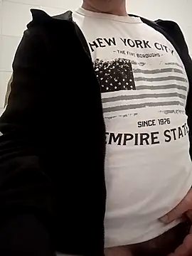 Romaeterna  online show from October 31, 2025, 7:48 pm