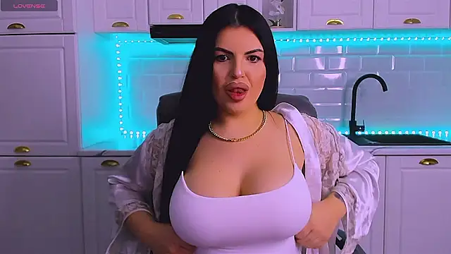 RheaLynn online show from March 3, 2026, 10:04 pm