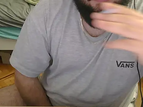 Snapshot of moneyman_11 chatting on May 8, 2026, 1:38 pm moneyman 11 online show from May 8, 2026, 1:38 pm