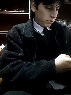 Carriata larry online show from November 26, 2025, 4:02 am