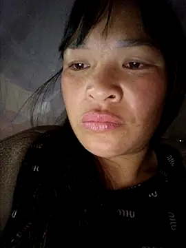 chipu06 online show from November 21, 2025, 11:14 pm