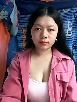 lisa-bae00 online show from January 16, 2026, 12:14 am