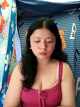 lisa-bae00 online show from February 6, 2026, 5:01 am