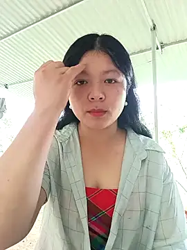 lisa-bae00 online show from April 25, 2026, 3:09 am