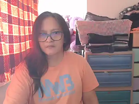 Kinkybela2025 online show from March 13, 2026, 12:39 am