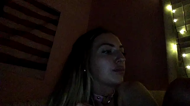 Snapshot of puddles11 chatting on October 20, 2025, 10:16 am puddles11 online show from October 20, 2025, 10:16 am