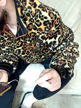 lazzzz09 online show from November 15, 2025, 10:15 pm