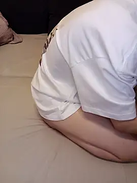 NezukoooTerry online show from October 21, 2025, 10:32 pm