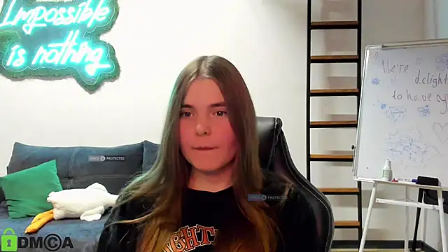 MiraaBloom online show from November 13, 2025, 3:22 pm