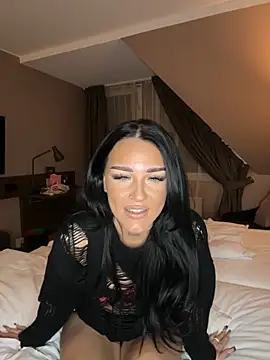 Gabbyys online show from November 24, 2025, 8:41 pm