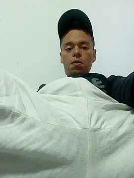 Damian9500 online show from October 26, 2025, 6:36 pm