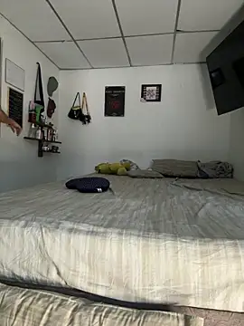 Abby Evanns1 online show from April 12, 2026, 2:00 pm